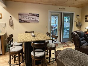 Dining - Mountain Oasis Retreat with Skiing, Beach and Golf. (Newland)