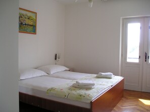 3 Schlafzimmer, Bügeleisen/Bügelbrett, WLAN, Bettwäsche