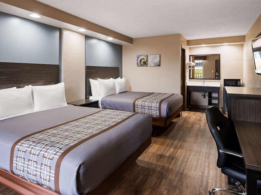 Desk, laptop workspace, iron/ironing board, WiFi