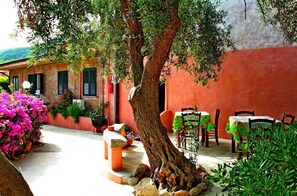 Ristorazione all'aperto