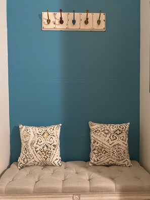 Interior - Chic Urban Studio+King Bed+Convention Center (Indianapolis)
