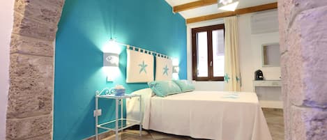 Deluxe Double or Twin Room, Ensuite (Stella Marina)