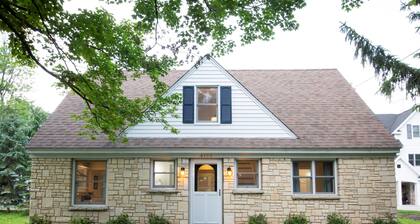 Centrally Located DoCo Oasis