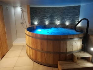 Pool - Group gîte on the Opal Coast, 10 min from Wissant, with XXL Nordic bath. (Ferques)