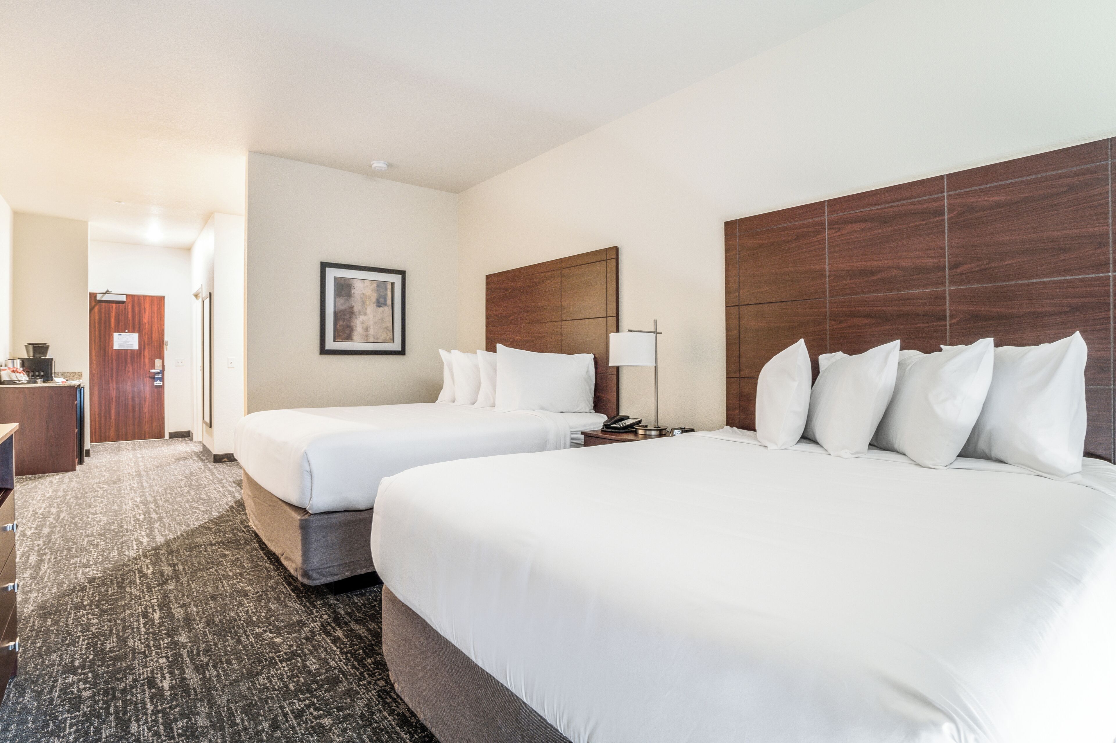 In-room safe, desk, laptop workspace, iron/ironing board