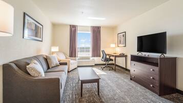 In-room safe, desk, laptop workspace, iron/ironing board