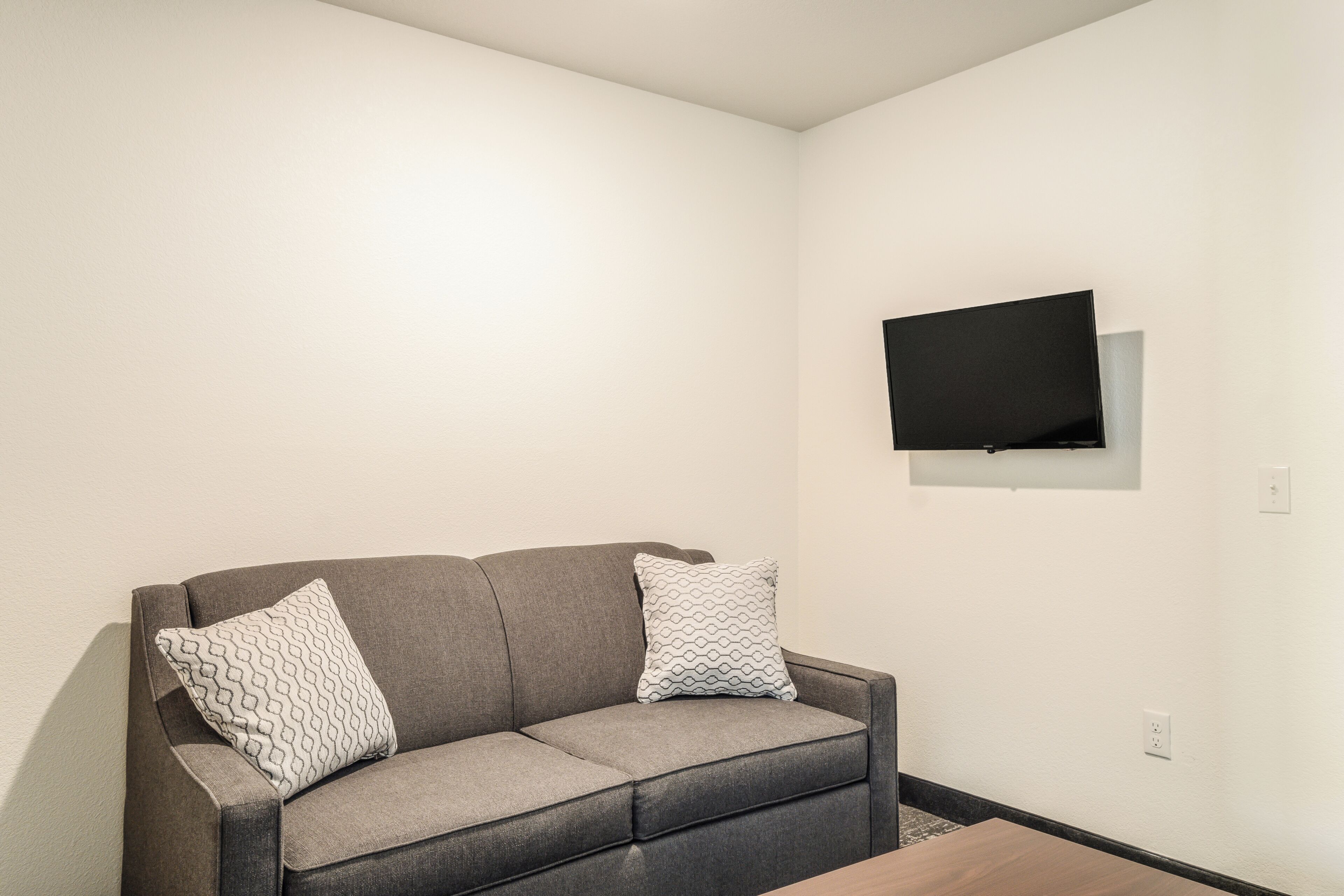 Caja de seguridad en la habitación y escritorio 