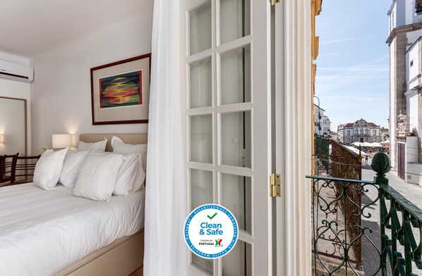 1 habitación y caja de seguridad en la habitación 