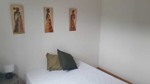 5 bedrooms, iron/ironing board, travel crib, free WiFi