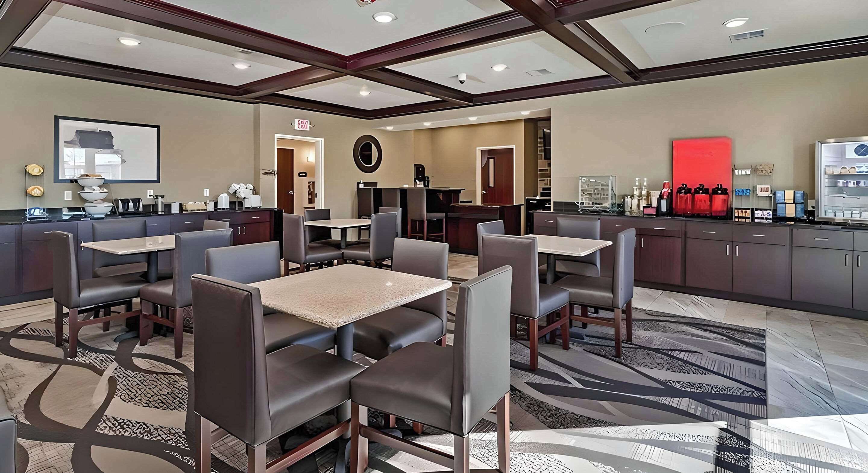 包含每日自助早餐