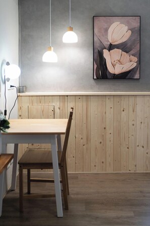 Comfort Double Room | Living area | Flat-screen TV - Jinyou Hotel (Chishang)