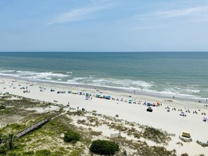 On the beach - 12th Floor- Ocean View- Beach Colony Resort (Myrtle Beach)