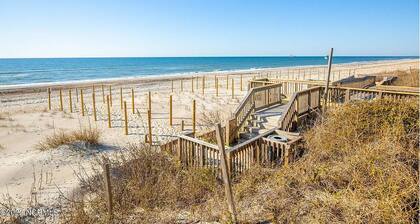 Steps away from the Ocean, Gym, Gazebos, Indoor/Outdoor Pools, & Tennis Courts