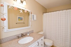 Combined shower/bathtub - Steps away from the Ocean,  Gym, Gazebos, Indoor/Outdoor  Pools, & Tennis Courts (Emerald Isle)