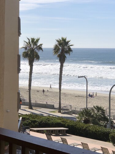 Amazing San Diego Oceanfront Getaway