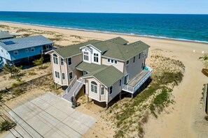 Exterior - Quiet Time | Oceanfront (Virginia Beach)