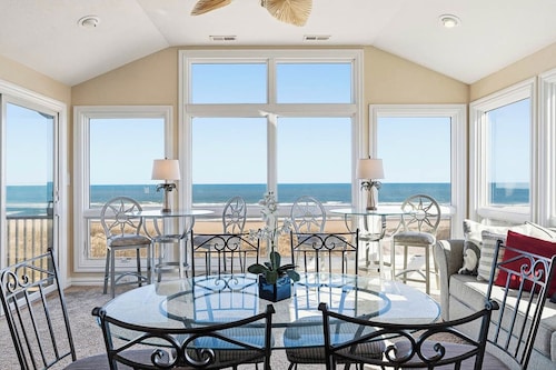 Quiet Time | Oceanfront
