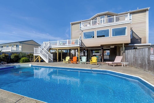 Care Free | 420 ft from the beach | Private Pool