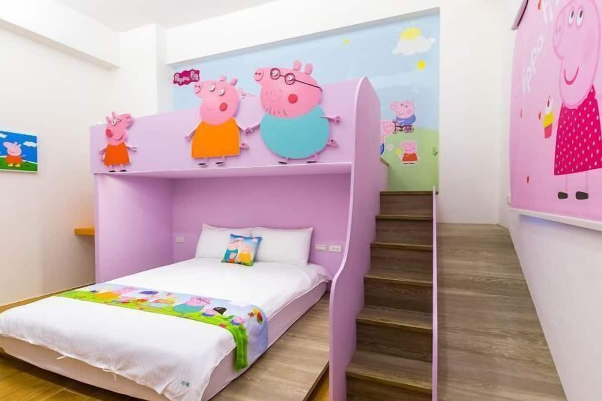 1 kamar tidur dan didekorasi berbeda-beda