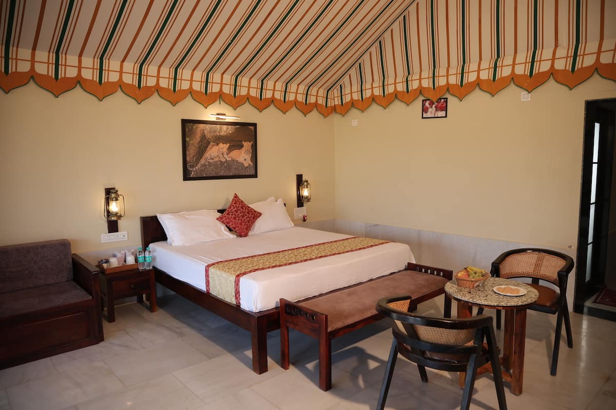 Luxury AC Cottage | Premium bedding, Select Comfort beds, minibar, individually decorated