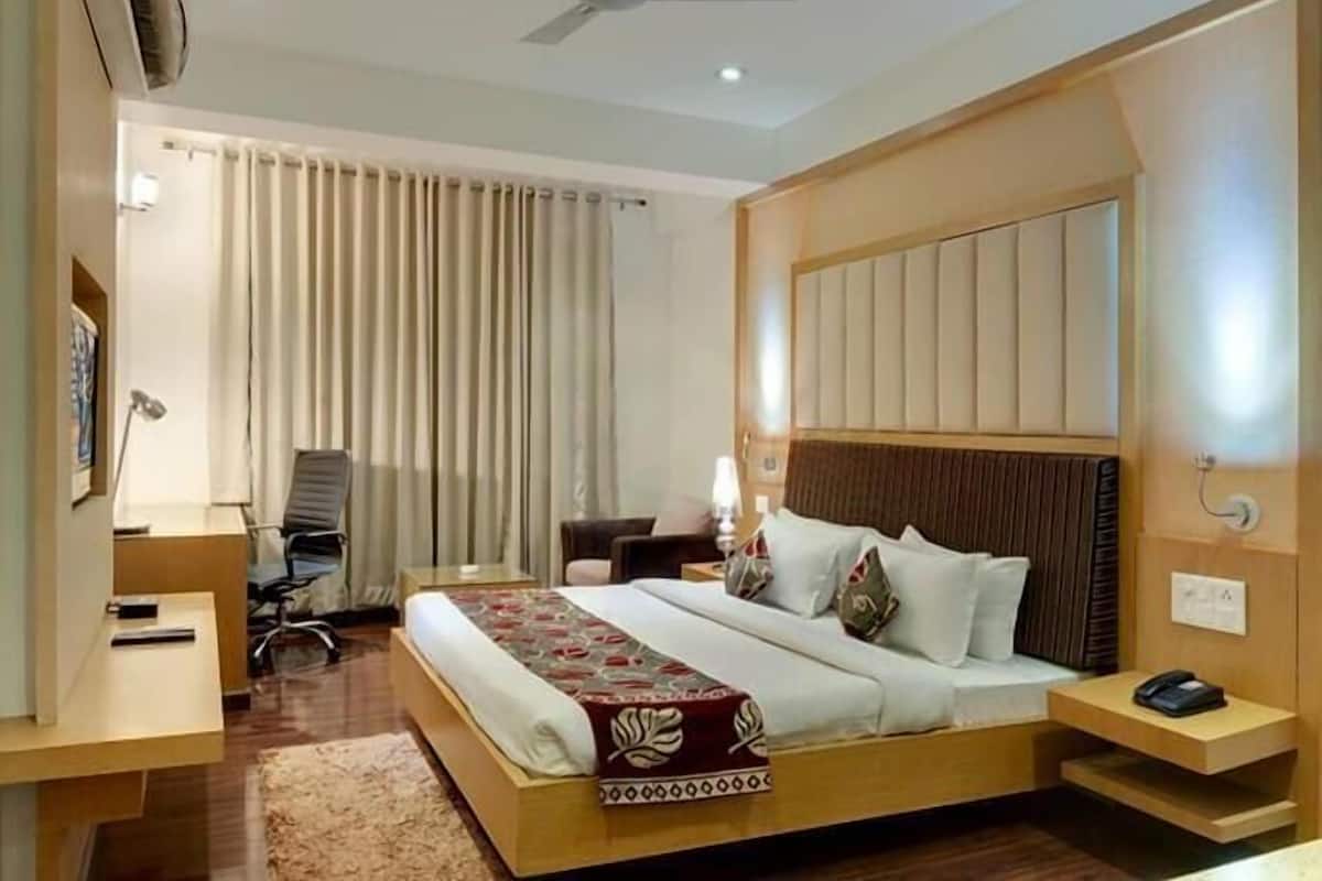 Minibar, bureau, Wi-Fi gratuit, décoration personnalisée