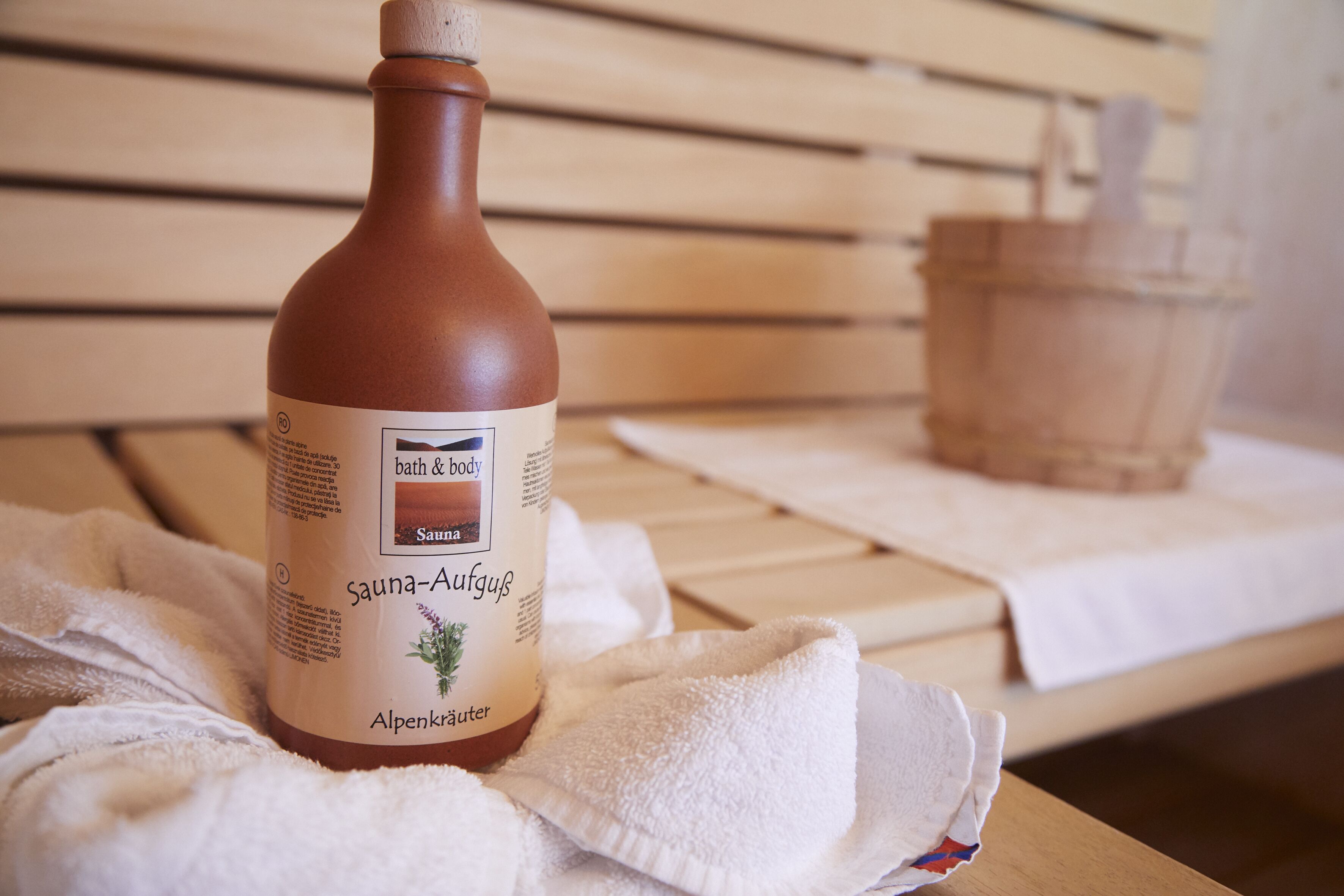 studio suite | bathroom amenities | shower, free toiletries, hair dryer, towels