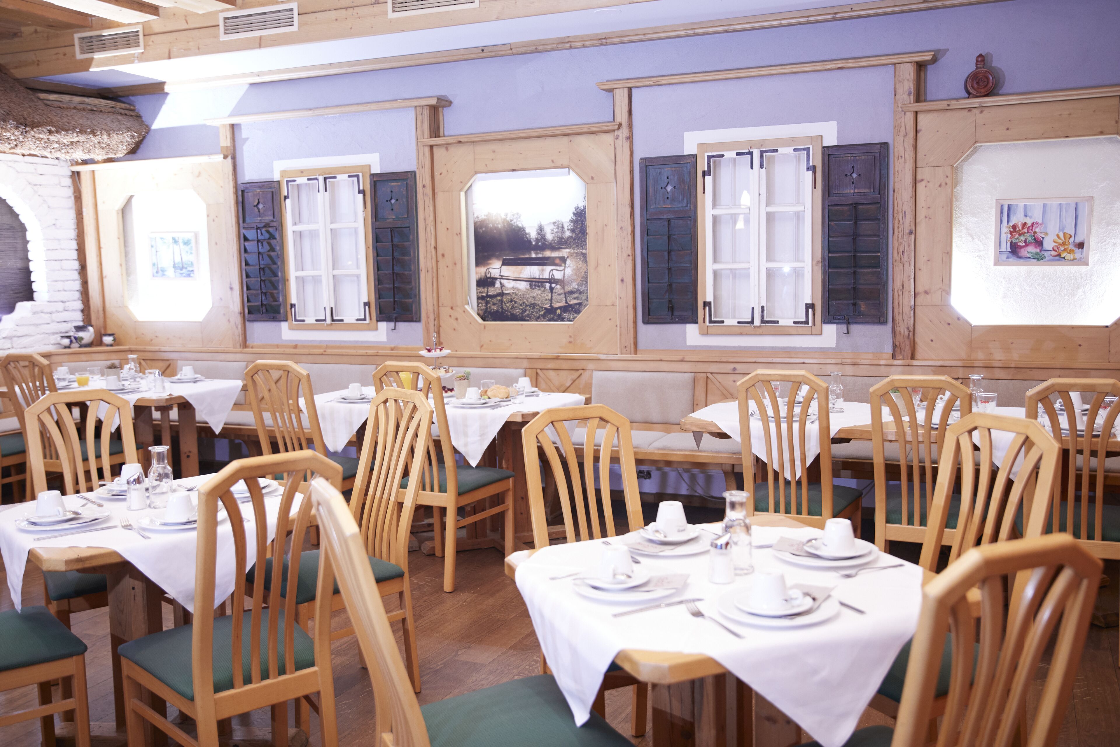 daily buffet breakfast (eur 17 per person)