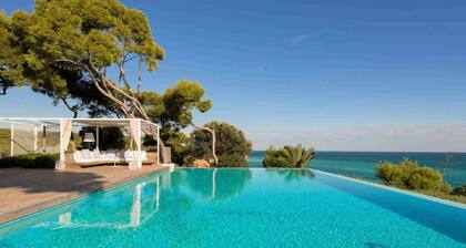 Villas Brisa del Mar. Front line / Spectacular sea views by Weekly Villas