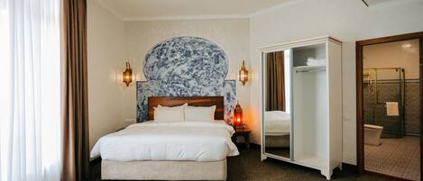Chambre Deluxe double | Literie de qualité, couette en duvet, minibar, coffre-fort