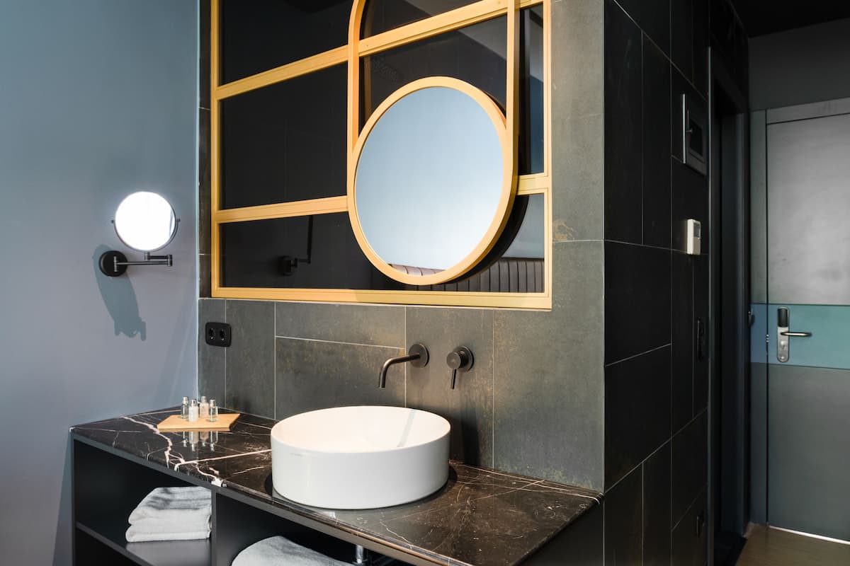 business executive | bathroom sink