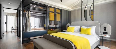 The Penthouse Suite | Minibar, in-room safe, individually decorated, desk