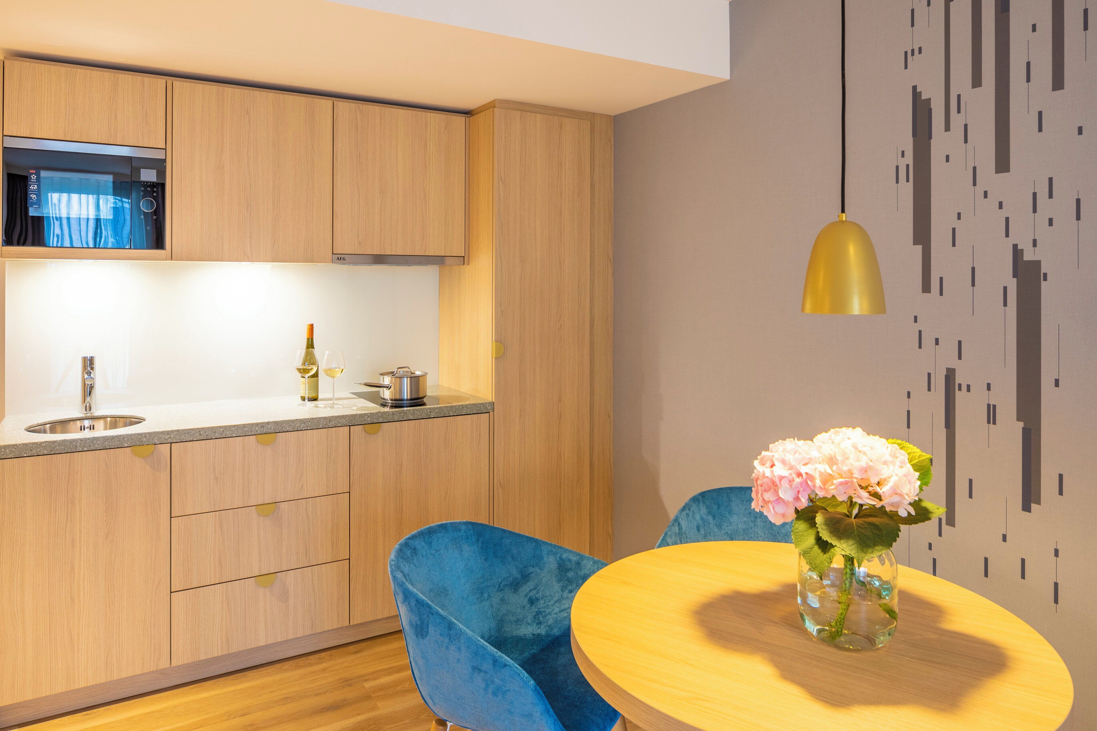 1 bedroom, in-room safe, desk, laptop workspace