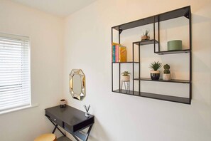 Interior - Host & Stay | Routh Walk (Whitby)