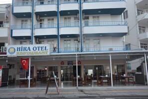 Exterior detail - Hira Hotel (Erdemli)