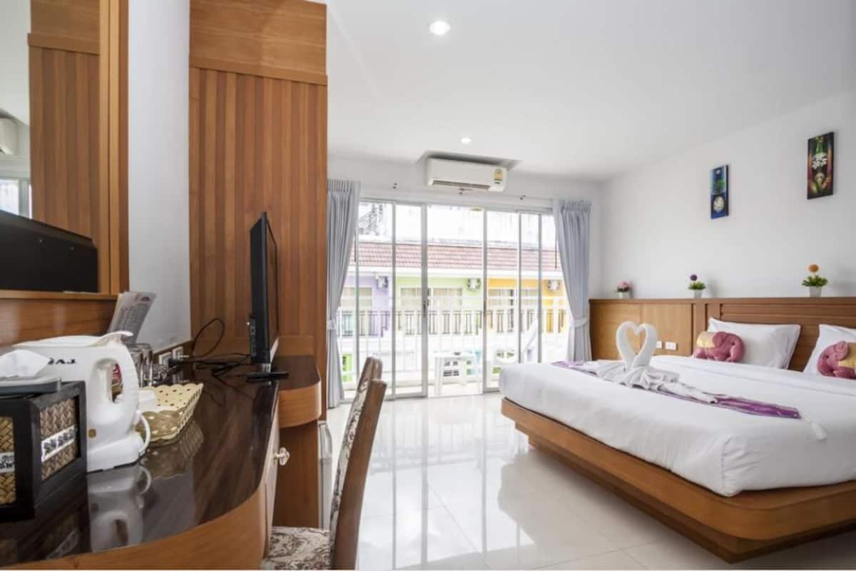ห้องซูพีเรีย, เตียงควีนไซส์ 1 เตียง | ตู้นิรภัยในห้องพัก, Wi-Fi ฟรี, ผ้าปูที่นอน