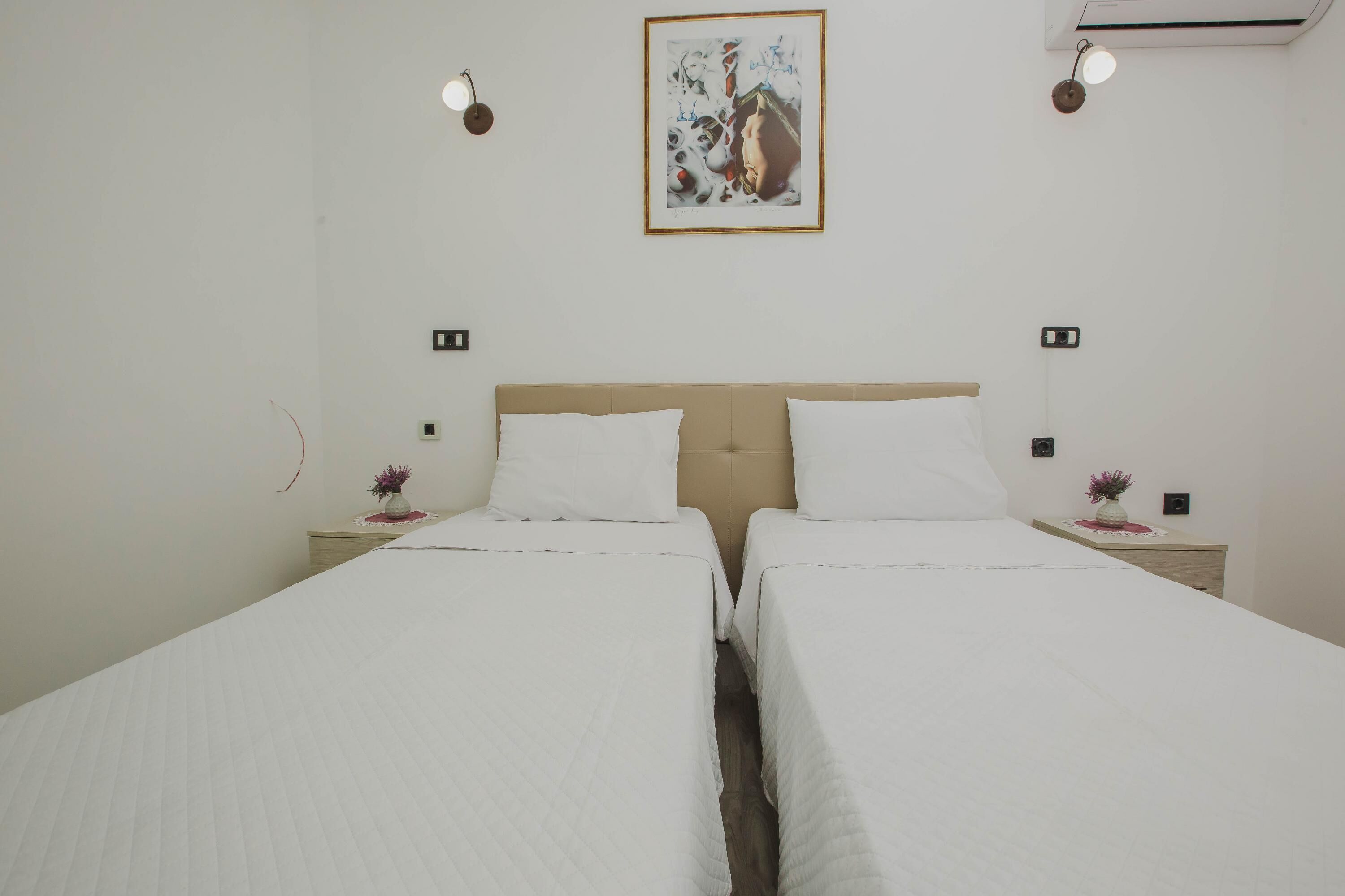 Double Room | Bar mini, ruang kerja komputer riba, katil bayi/kot (percuma) 