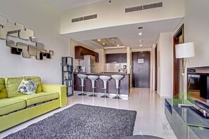 Living area - Bay Central 1br890941601 (Dubai)