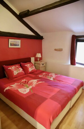 3 Schlafzimmer, Bügeleisen/Bügelbrett, kostenloses WLAN, Bettwäsche