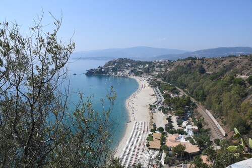 Apartment in the city center 15 minutes from the beaches of Soverato and Copanello