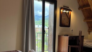 Unclassified image, 5 of 56, button - Hotel Romànic (La Vall de Boi)