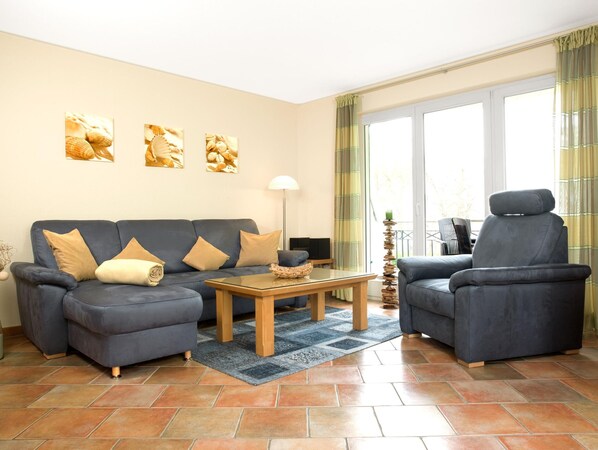 TV, DVD player, books, music library