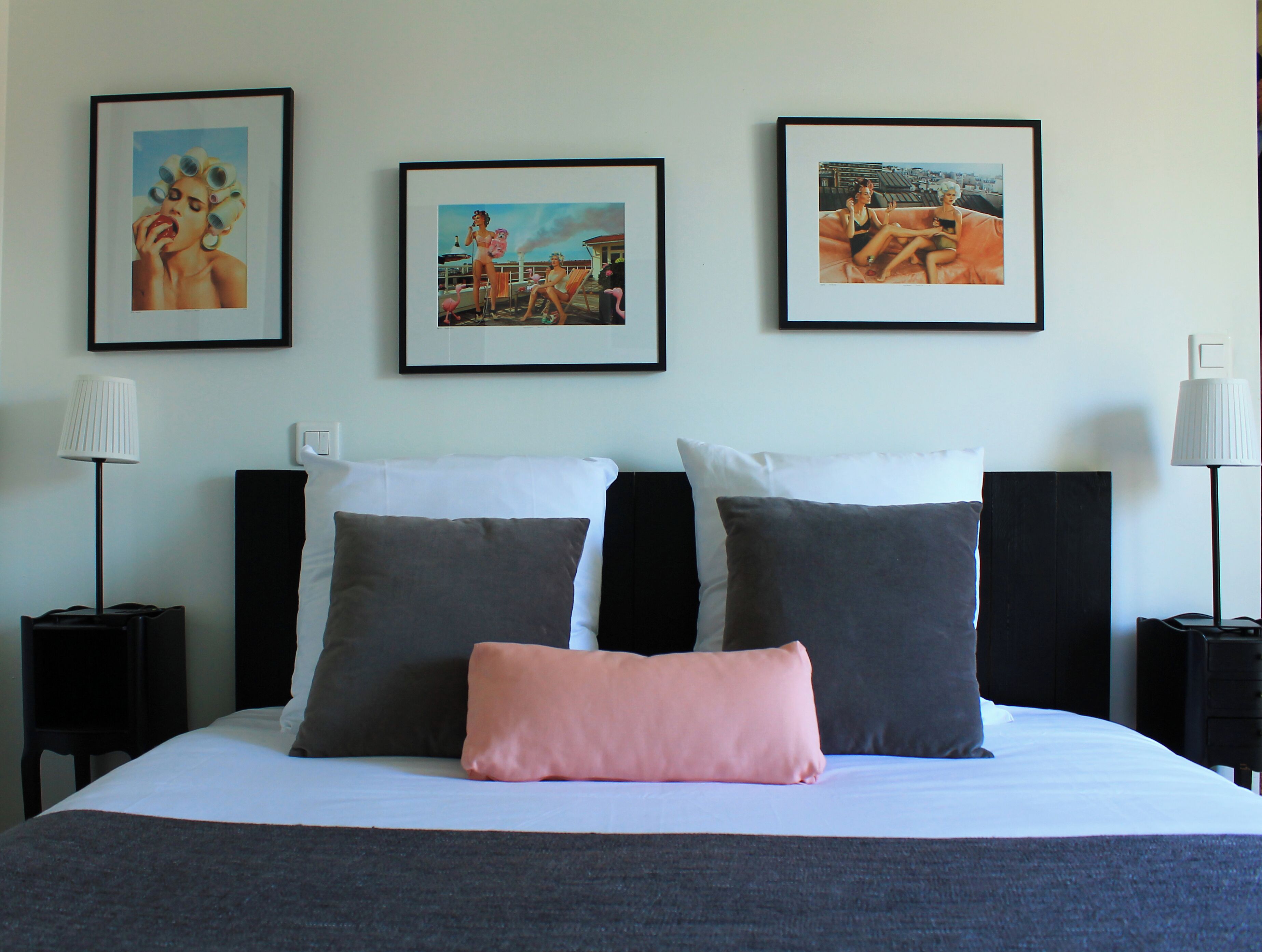 Decoración personalizada, muebles diferentes y cortinas blackout 