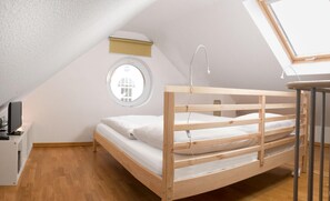 3 dormitoris, un bressol de viatge i wifi gratuïta