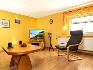 Interior - Apt. Dwarslöper - Peaceful holiday apartment in Kirchdorf in the owner's house. (Insel Poel / OT Kirchdorf)