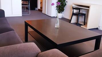 Apartment, 1 Bedroom | Living room