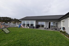 House, 5 Bedrooms | Terrace/patio - StayPlus Huge Family Home (Kristiansand)