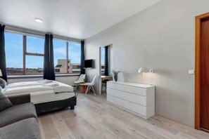 WiFi, bed sheets - Iceland Comfort Apartments Studio 3 Adults (Kópavogur)