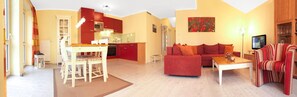 Tv, dvd-afspiller, bøger, musikbibliotek