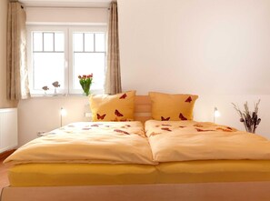 4 Schlafzimmer, Bügeleisen/Bügelbrett, Reisekinderbett, kostenloses WLAN