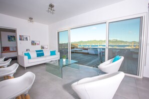 Villa, 2 Bedrooms | Living room | TV - Cliff House (Simpson Bay)
